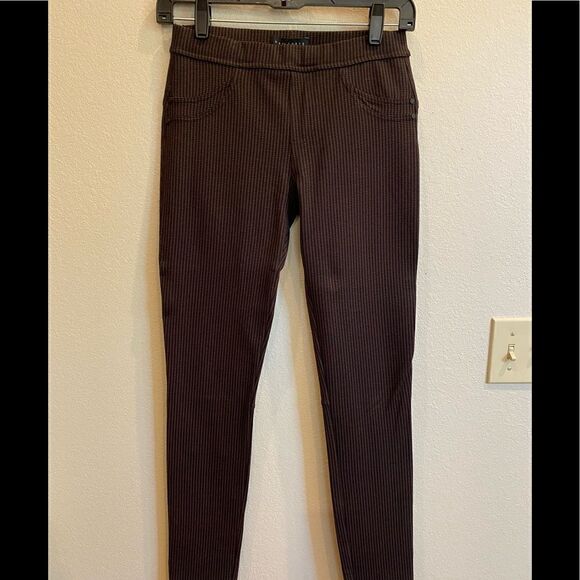 𝅺SANCTUARY BLACK PONTE LEGGINGS - Picture 2 of 4